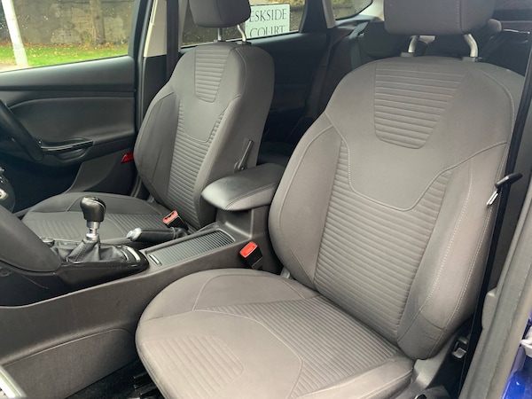 Used Ford Focus 2017 for sale - 76218853: Photo 24