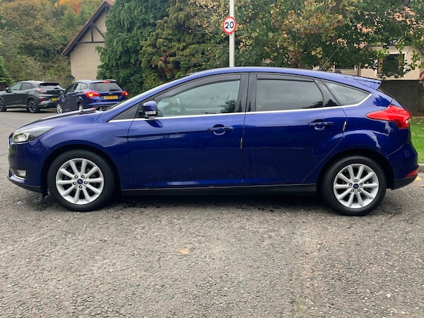 Used Ford Focus 2017 for sale - 76218853: Photo 6