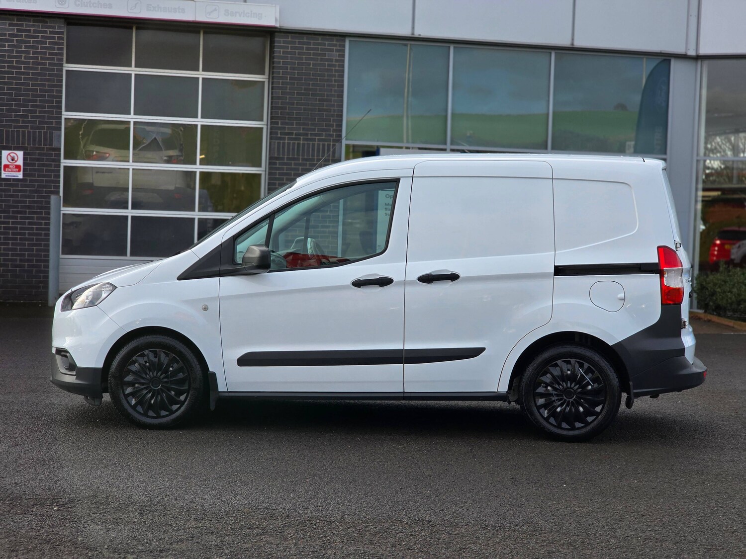 Used Ford Transit Courier for sale - 77516169: Photo 12