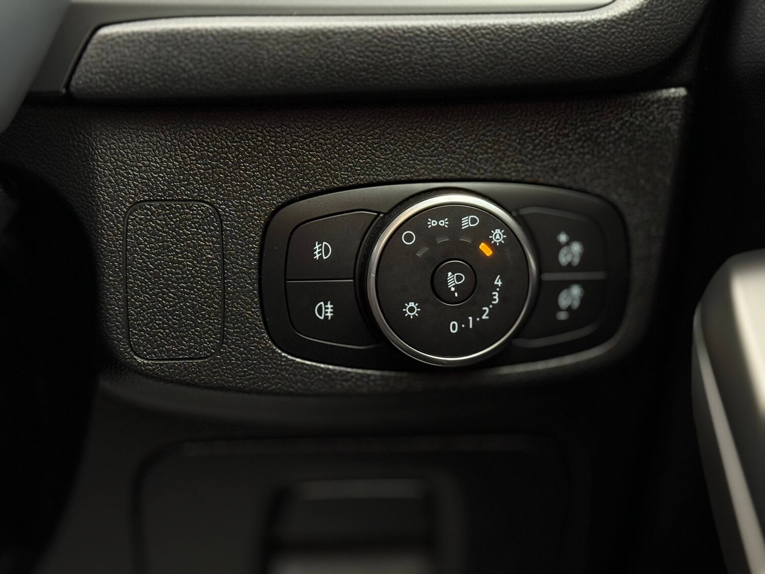 Used Ford Focus 2019 for sale - 77418569: Photo 16