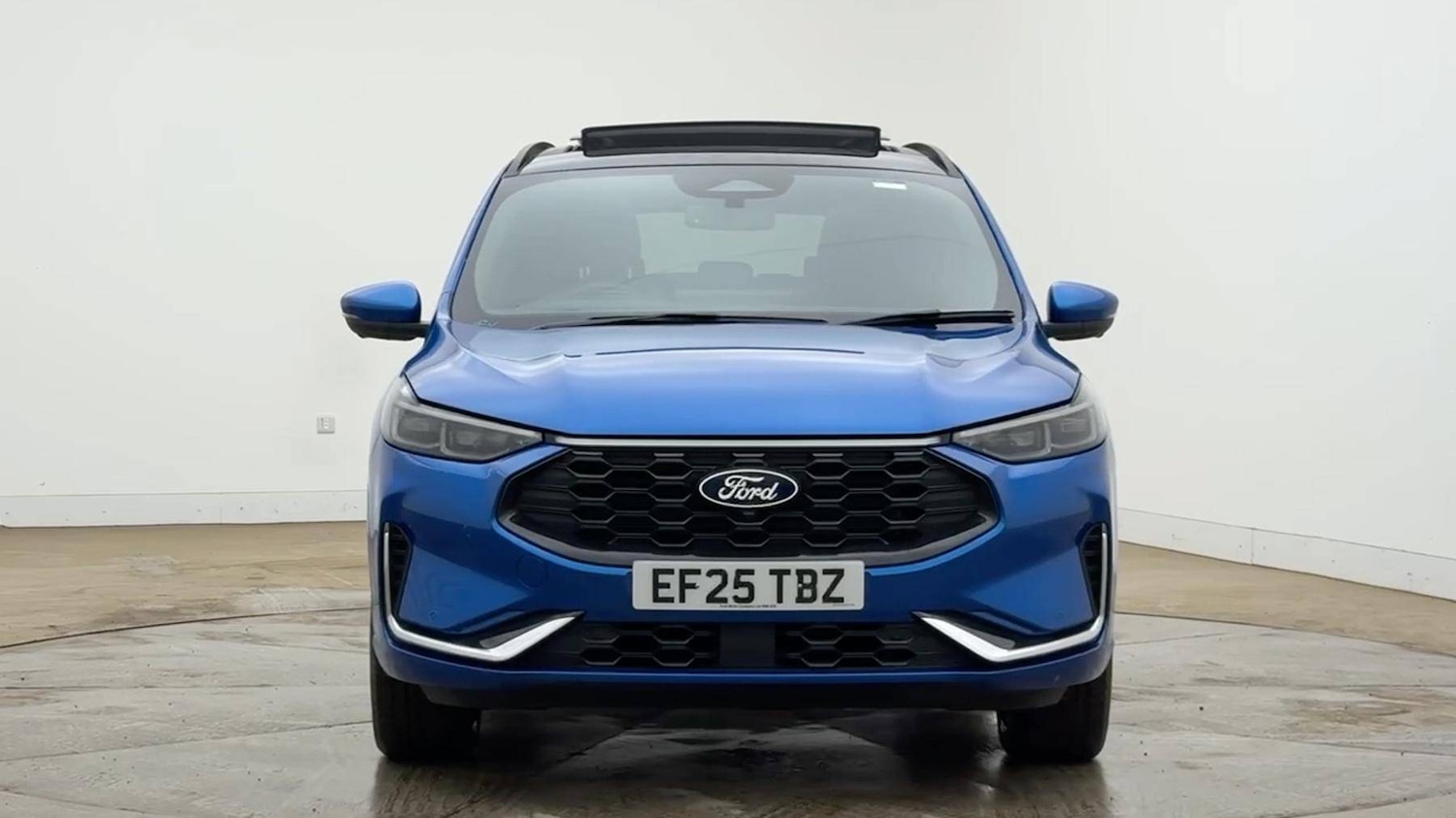 Used Ford Kuga 2025 for sale - 77582404: Photo 2