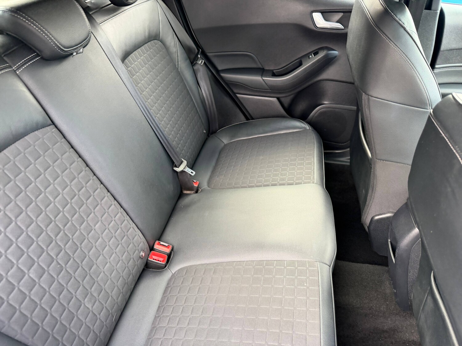 Used Ford Fiesta 2020 for sale - 76056396: Photo 10