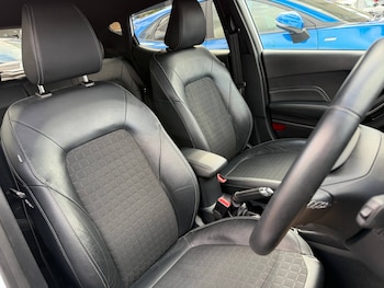 Used Ford Fiesta 2020 for sale - 76056396: Photo