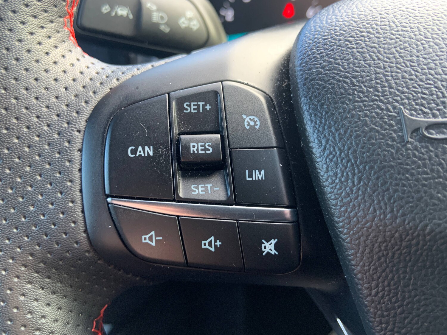 Used Ford Focus 2023 for sale - 78122791: Photo 15