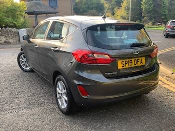 Used Ford Fiesta 2019 for sale - 76218852: Photo 3