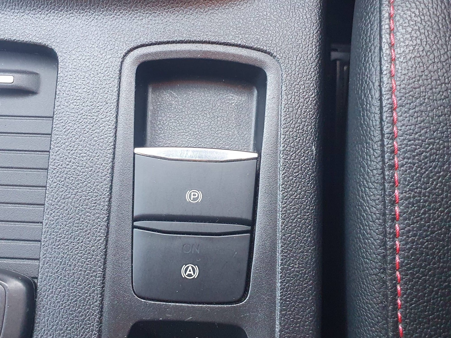 Used Ford Focus 2020 for sale - 77776535: Photo 11