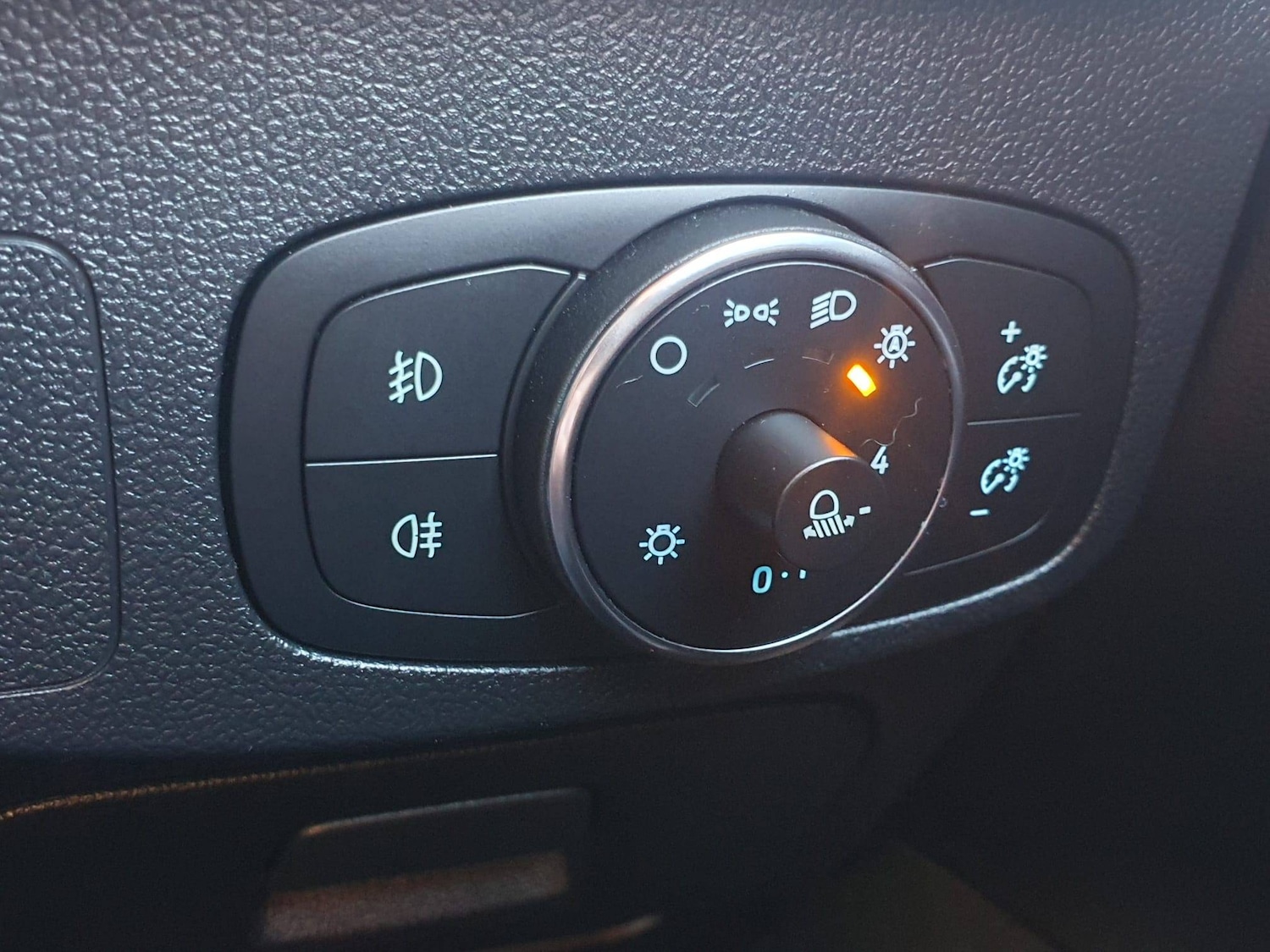 Used Ford Focus 2020 for sale - 77776535: Photo 7