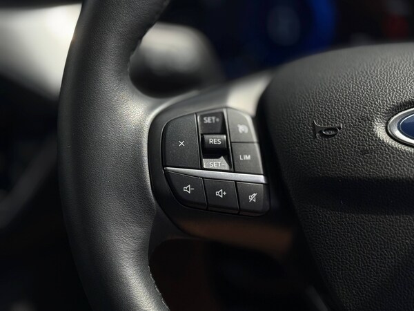 Used Ford Kuga 2021 for sale - 75438059: Photo 15