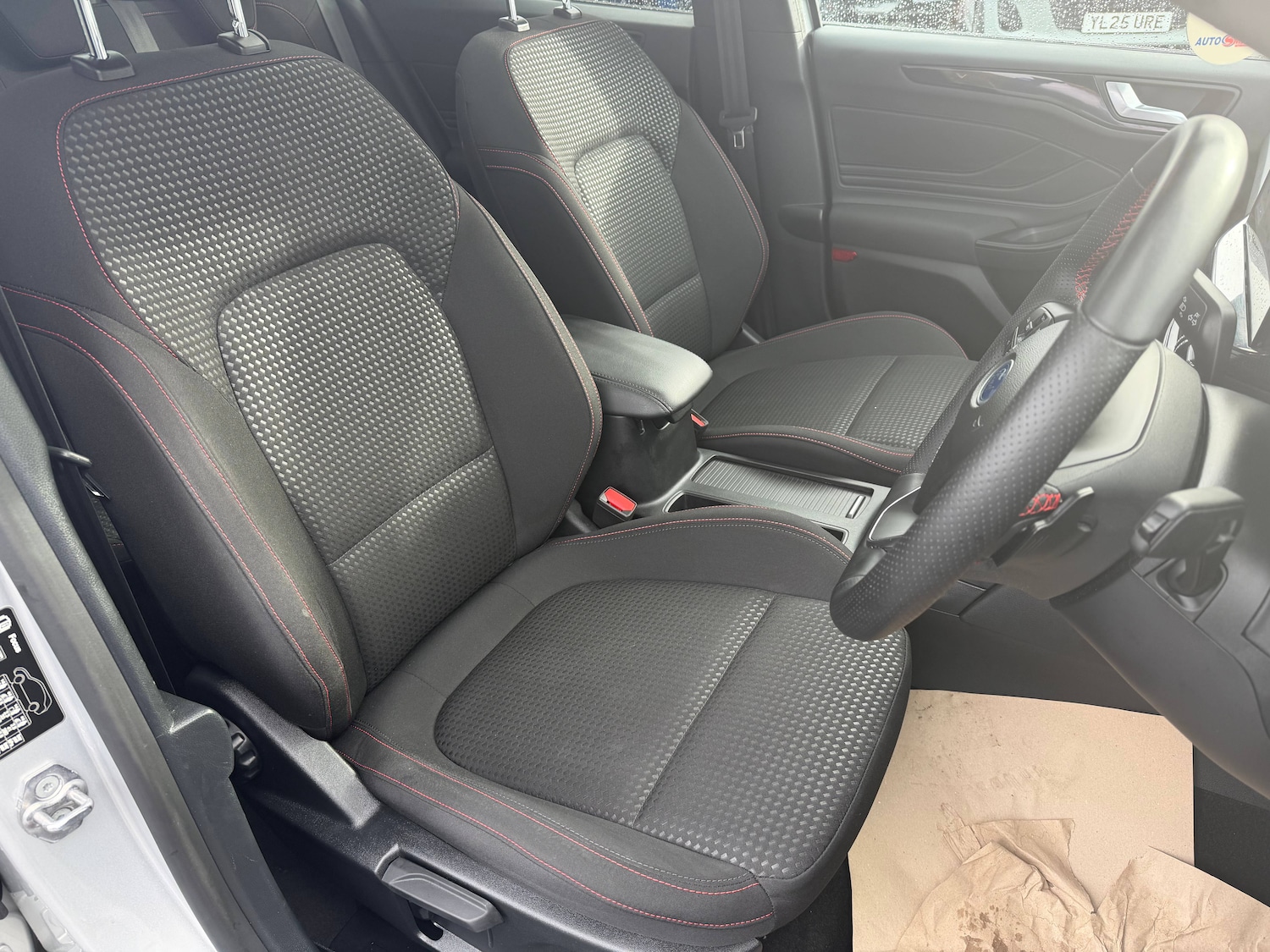 Used Ford Focus 2023 for sale - 77408802: Photo 2