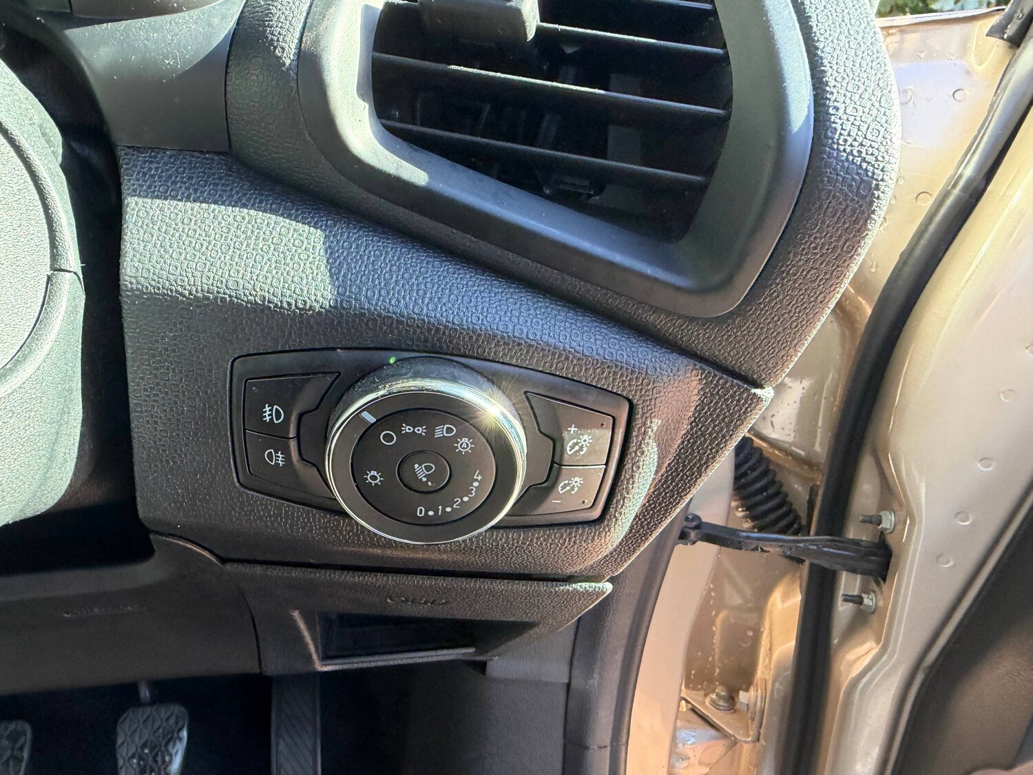 Used Ford Ecosport 2019 for sale - 76243883: Photo 11