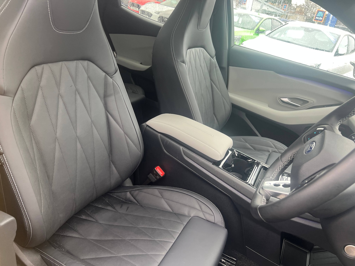 Used Ford Capri 2024 for sale - 78040542: Photo 25