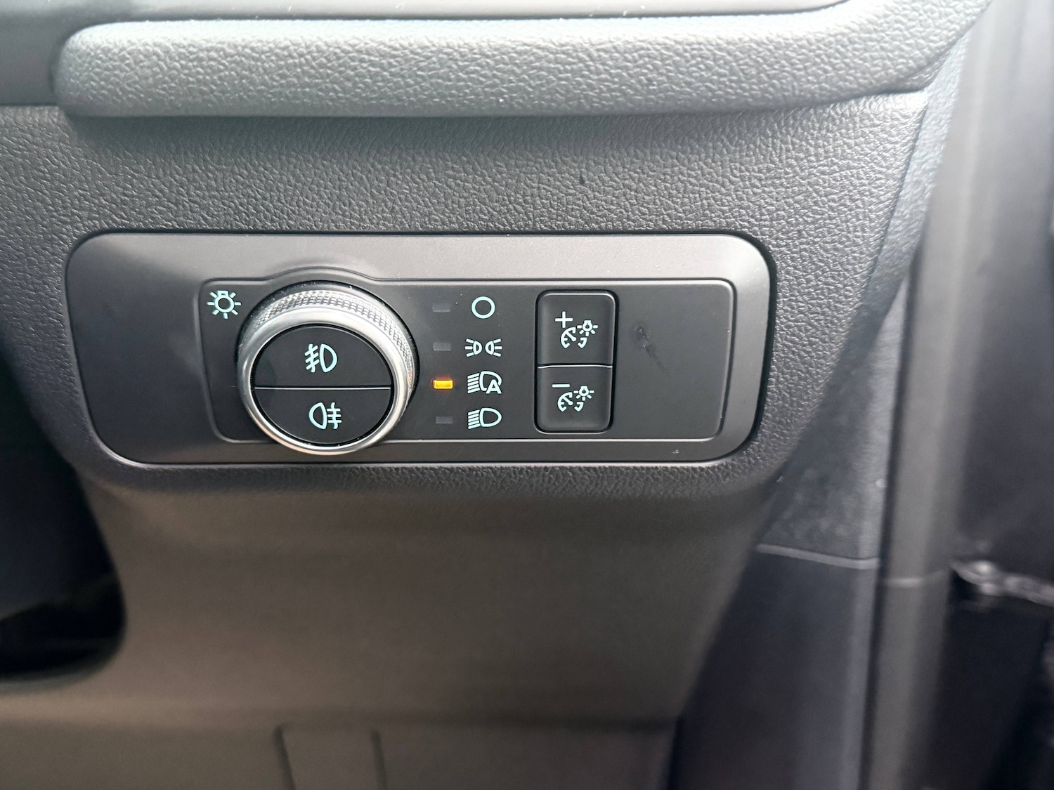 Used Ford Kuga 2020 for sale - 77301534: Photo 11