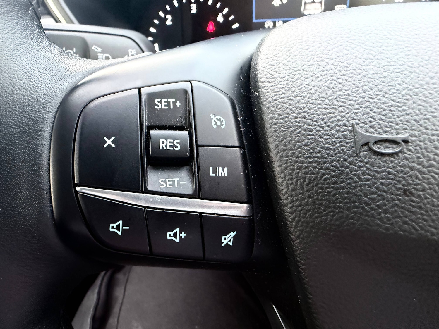 Used Ford Kuga 2020 for sale - 77301534: Photo 24