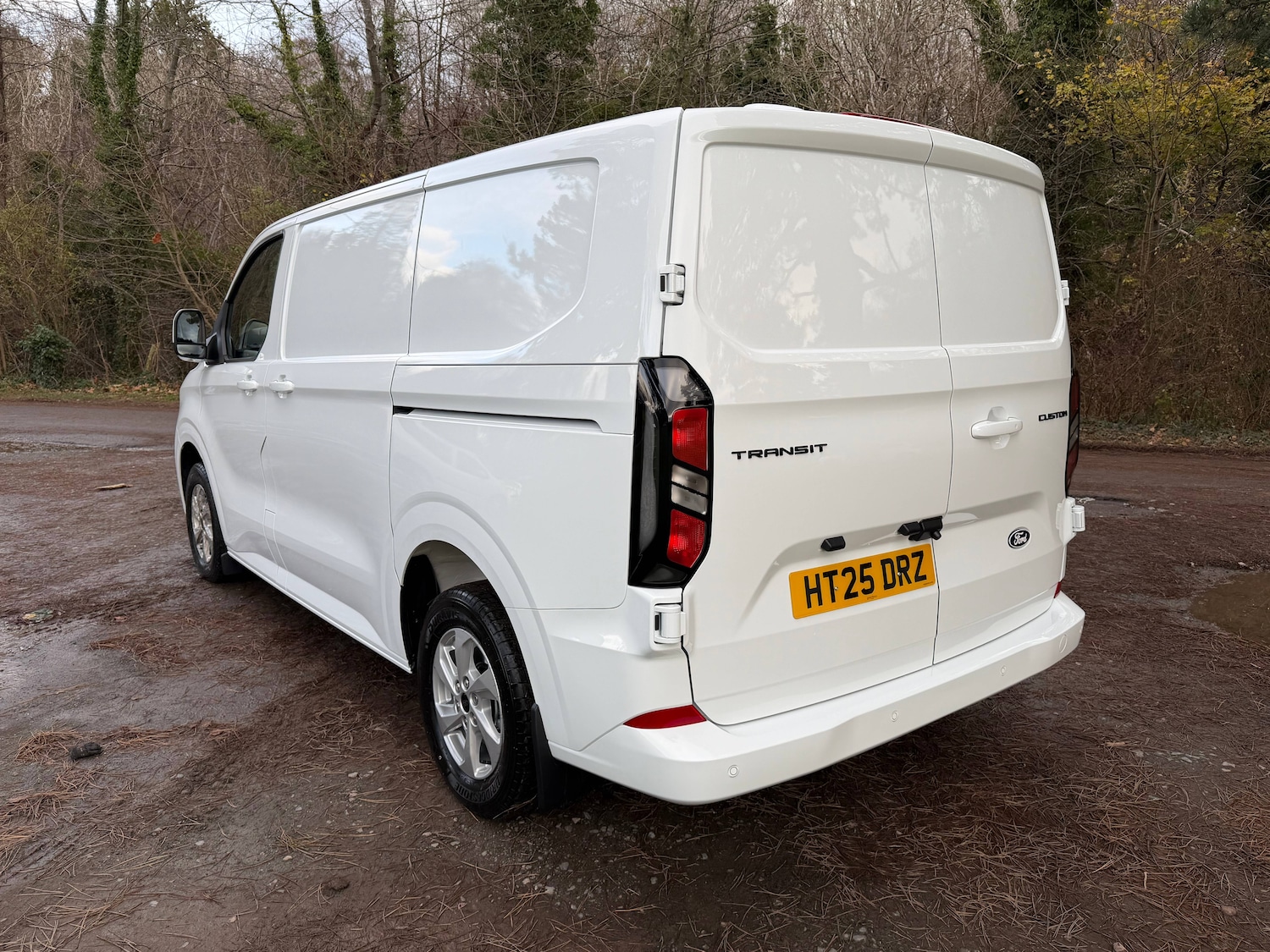 Used Ford Transit Custom 2025 for sale - 76638830: Photo 3