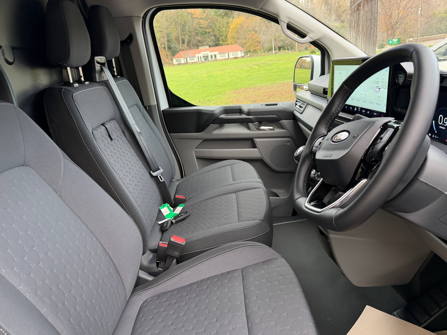 Used Ford Transit Custom 2025 for sale - 76638830: Photo 4