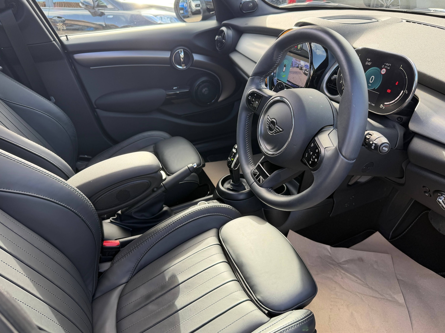 Used MINI Hatch 2024 for sale - 78043184: Photo 3