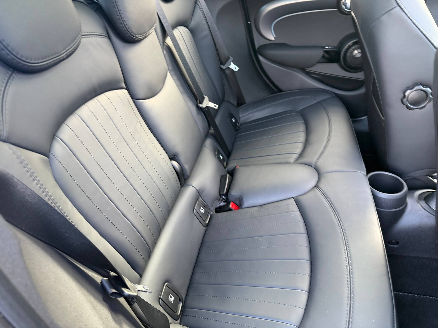 Used MINI Hatch 2024 for sale - 78043184: Photo 8