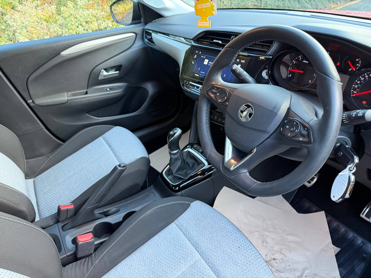 Used Vauxhall Corsa 2024 for sale - 76480750: Photo 2