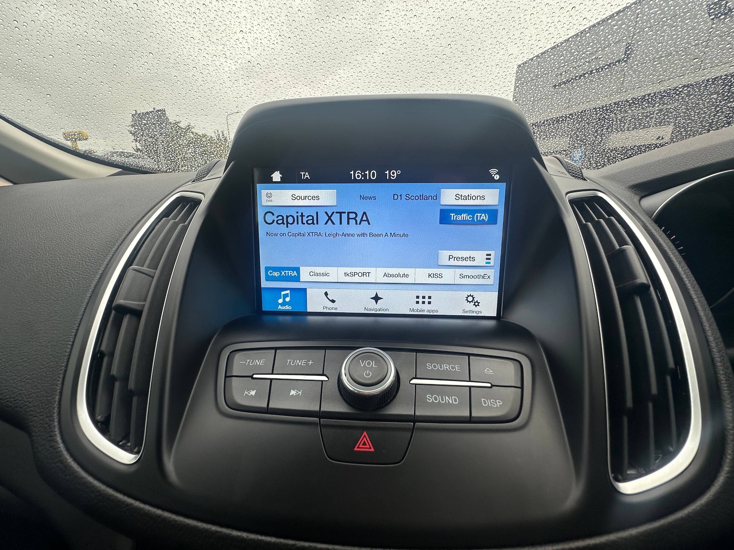 Used Ford C-Max 2017 for sale - 77006554: Photo 17