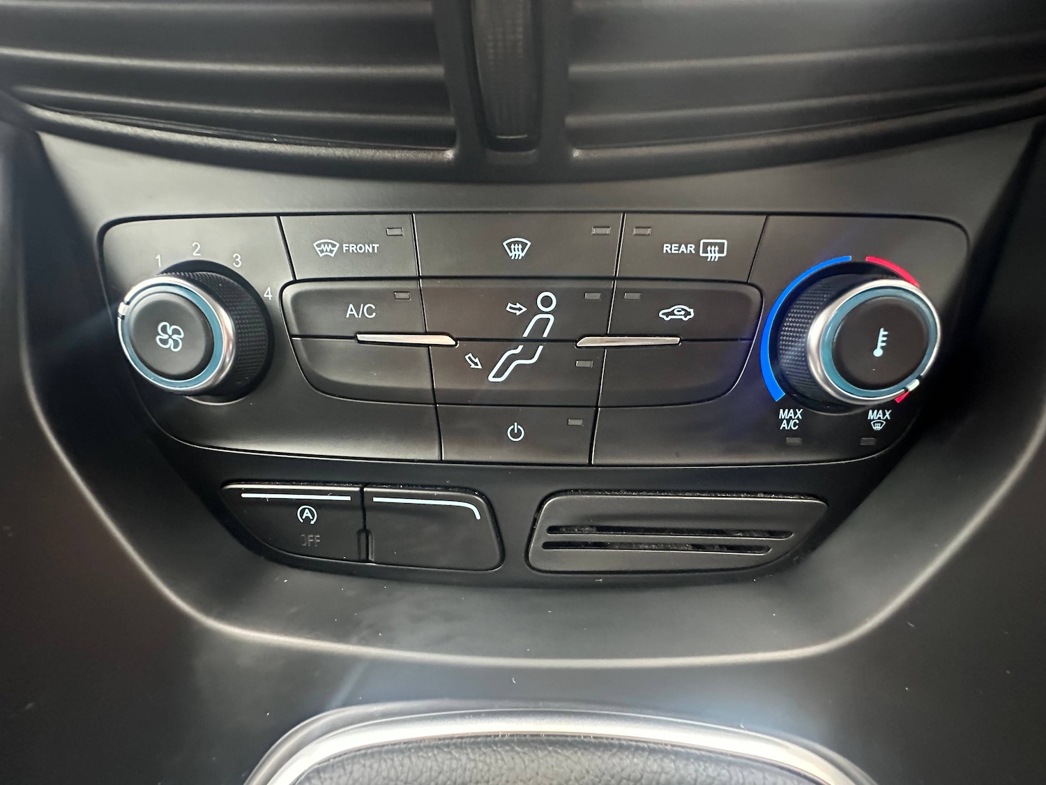 Used Ford C-Max 2017 for sale - 77006554: Photo 19