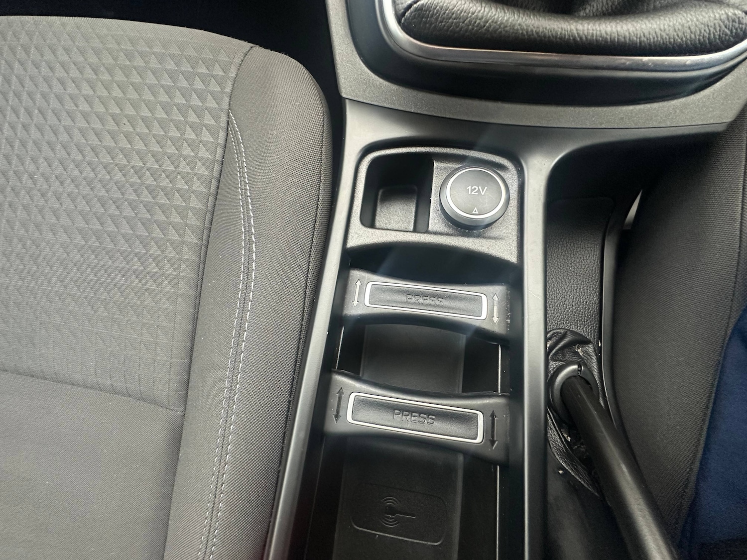 Used Ford C-Max 2017 for sale - 77006554: Photo 21