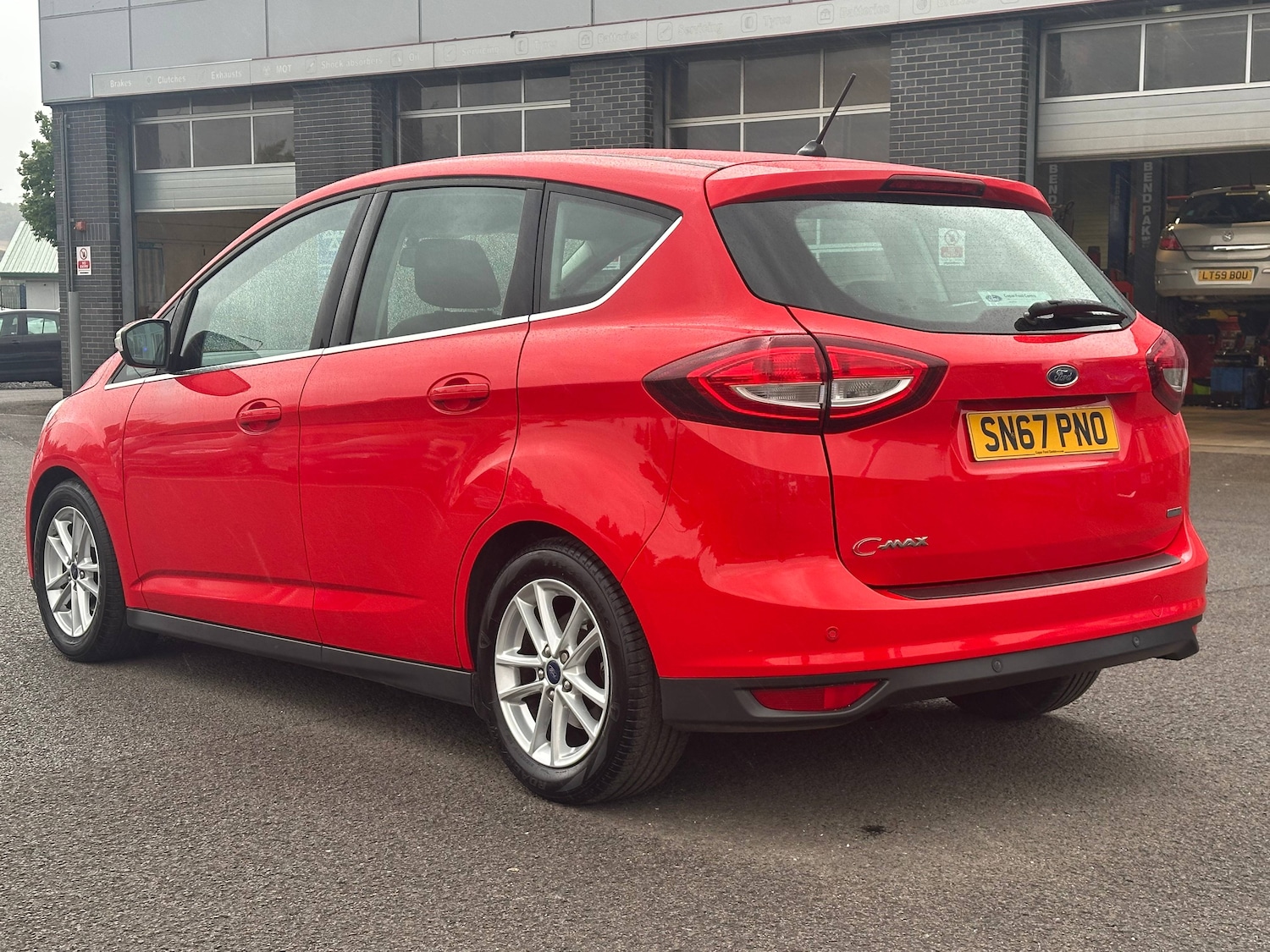 Used Ford C-Max 2017 for sale - 77006554: Photo 8