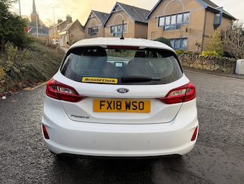 Used Ford Fiesta 2018 for sale - 76807291: Photo