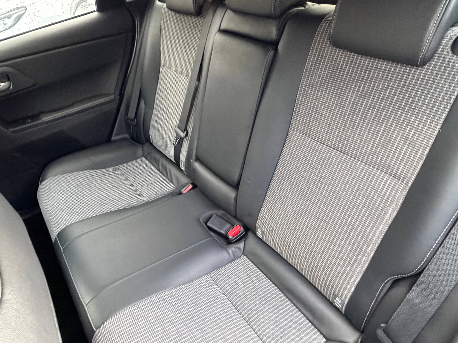 Used Toyota Auris 2016 for sale - 76707500: Photo 18