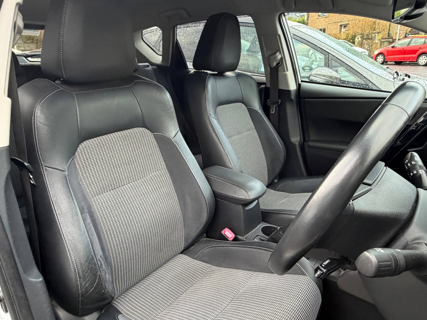 Used Toyota Auris 2016 for sale - 76707500: Photo 5