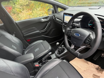 Used Ford Fiesta 2018 for sale - 76453724: Photo