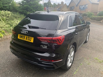 Used Audi Q3 2019 for sale - 75307368: Photo