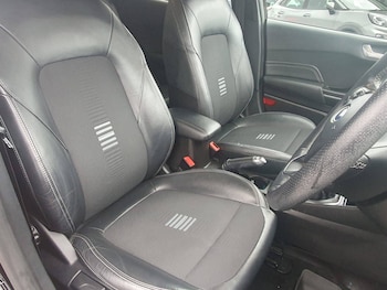 Used Ford Fiesta 2019 for sale - 77716515: Photo