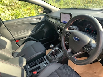 Used Ford Focus 2019 for sale - 75922924: Photo