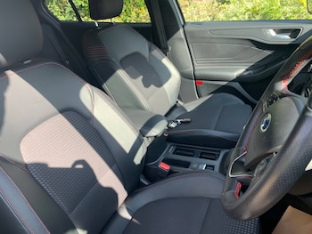 Used Ford Focus 2019 for sale - 75922924: Photo