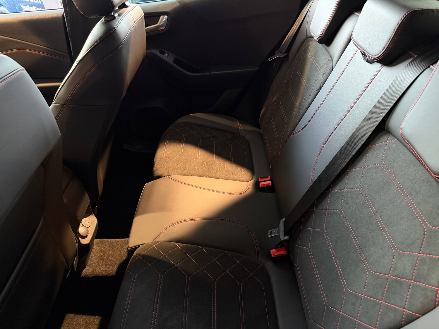 Used Ford Puma 2024 for sale - 76627452: Photo 21