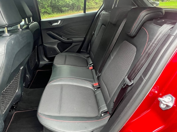 Used Ford Focus 2018 for sale - 76028707: Photo 6