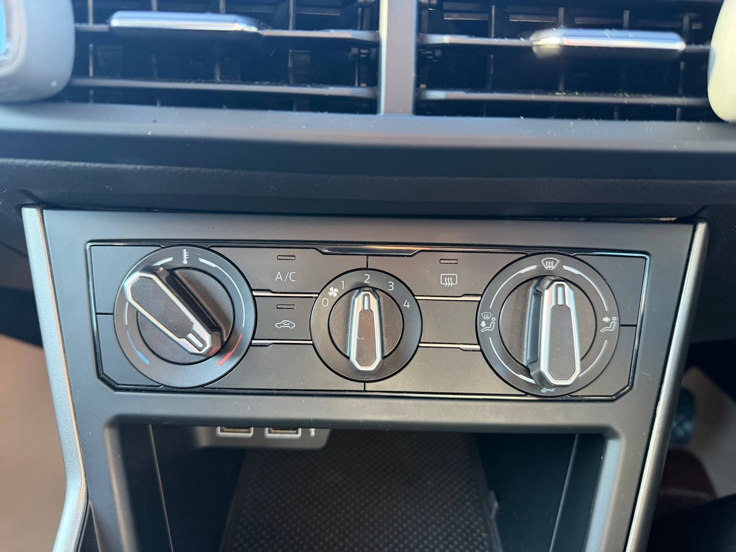 Used Volkswagen Polo 2018 for sale - 77789286: Photo 10