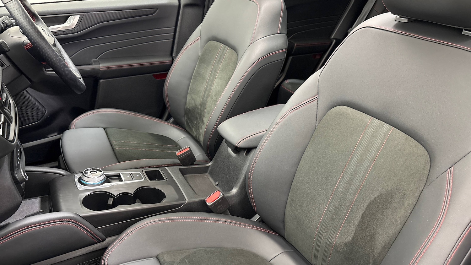 Used Ford Kuga 2025 for sale - 77805335: Photo 15