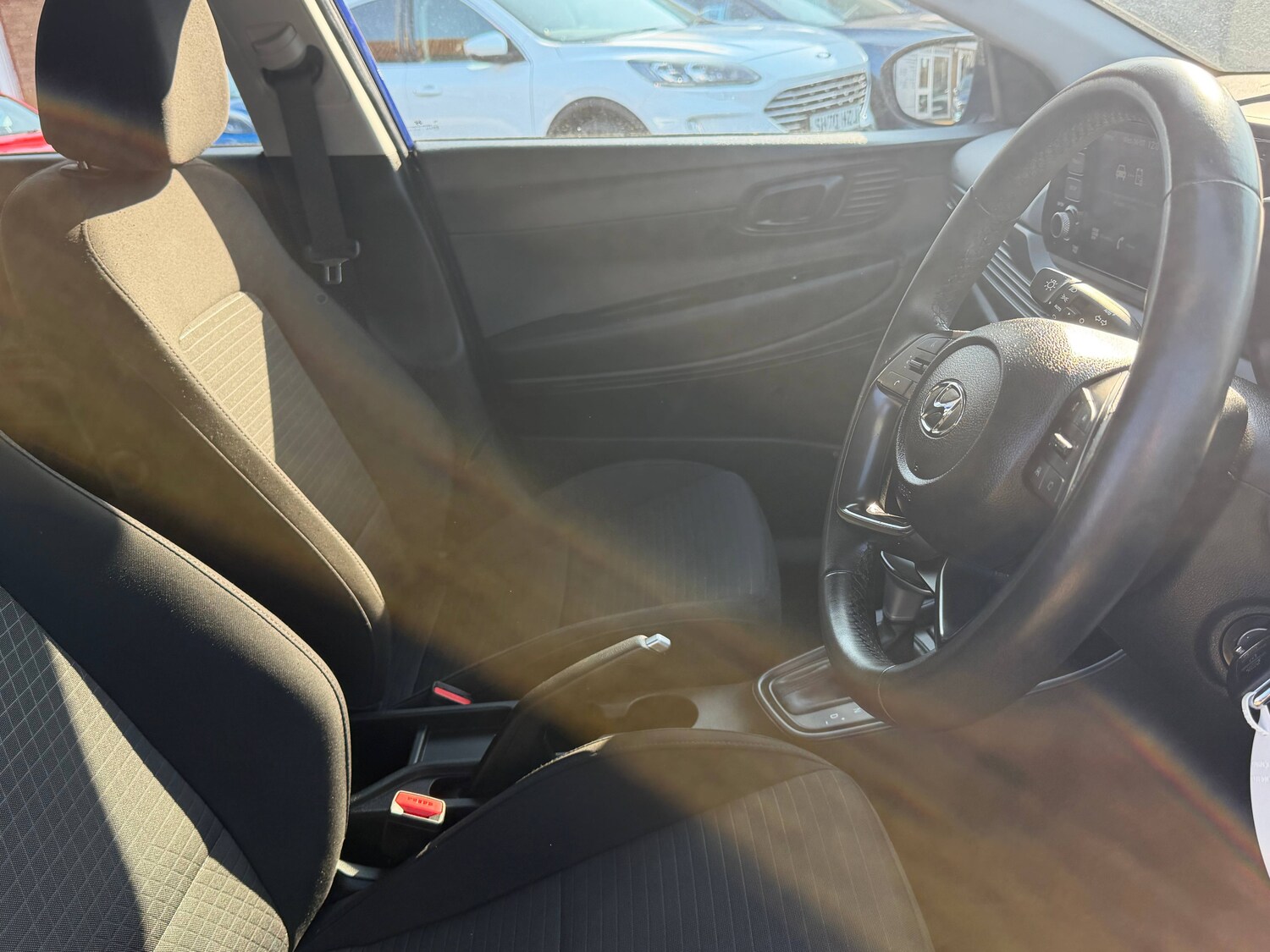 Used Hyundai i20 2022 for sale - 77745156: Photo 37