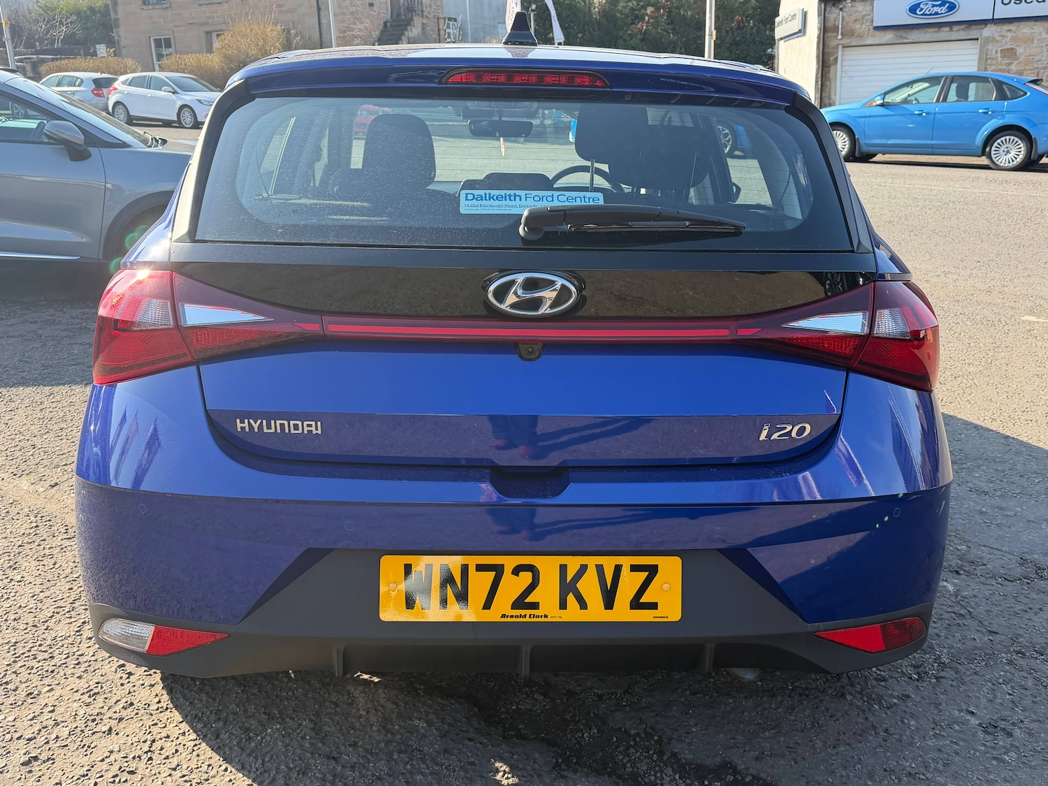 Used Hyundai i20 2022 for sale - 77745156: Photo 8