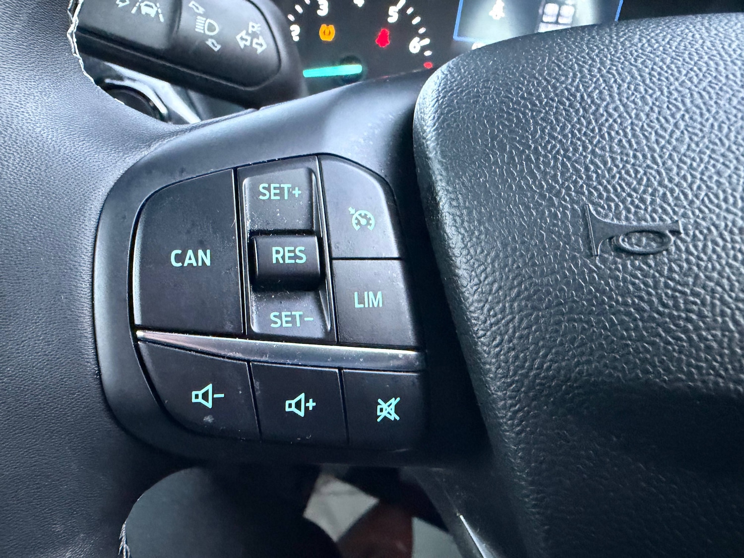 Used Ford Puma 2023 for sale - 76763377: Photo 27