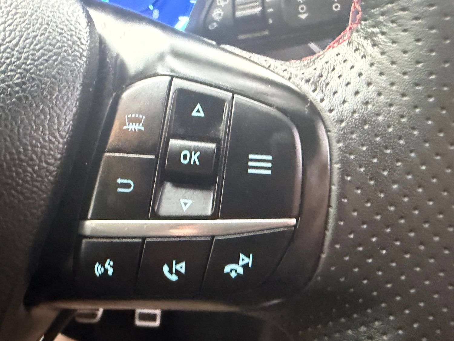 Used Ford Kuga 2020 for sale - 76862988: Photo 2