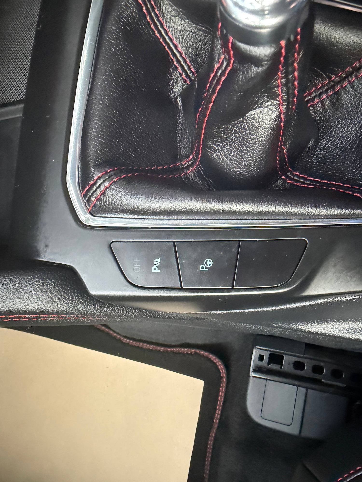 Used Ford Kuga 2020 for sale - 76862988: Photo 24