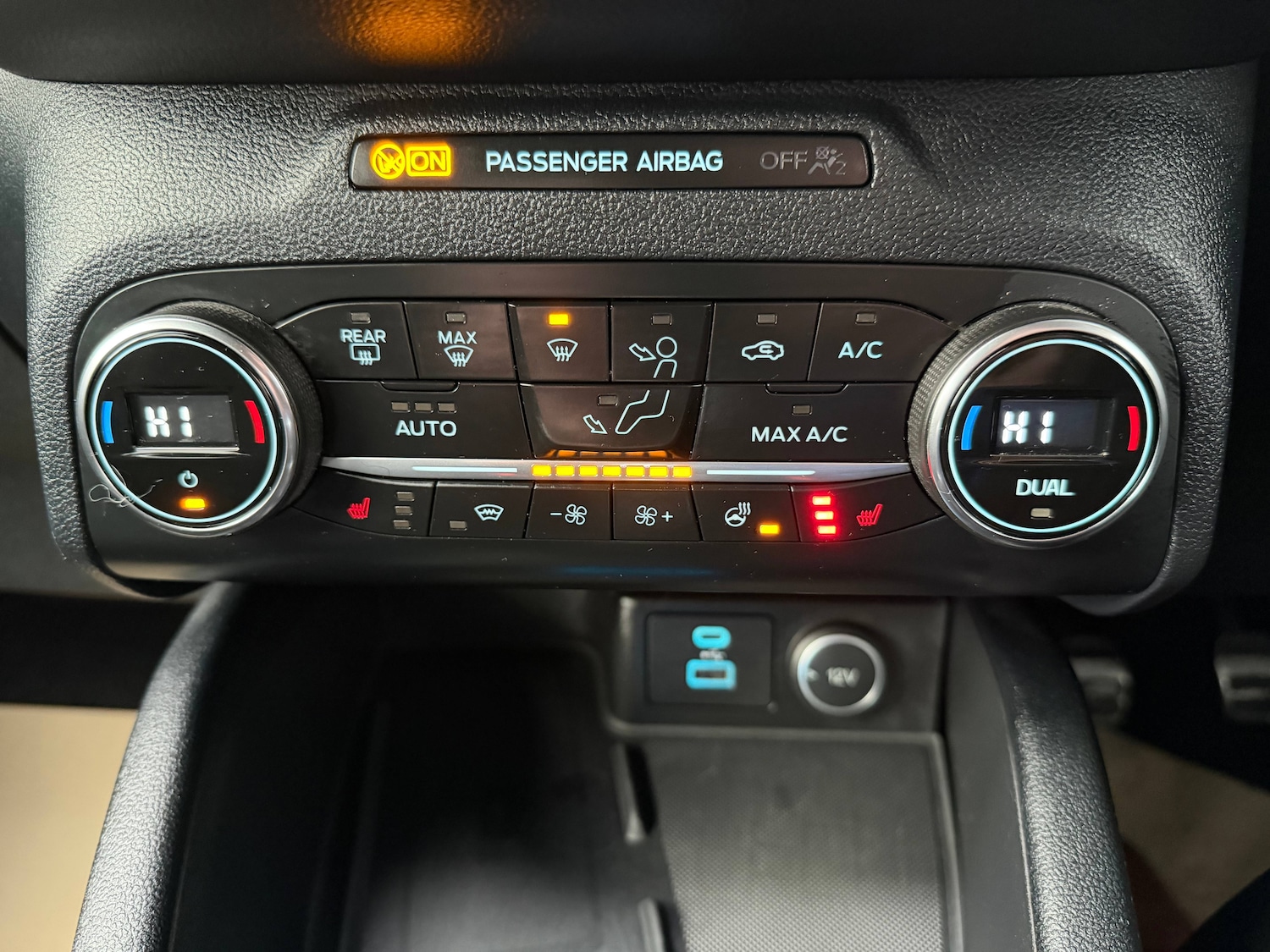 Used Ford Kuga 2020 for sale - 76862988: Photo 29