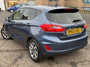 Used Ford Fiesta 2020 for sale - 77363664: Photo