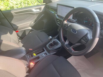 Used Ford Focus 2022 for sale - 74968113: Photo