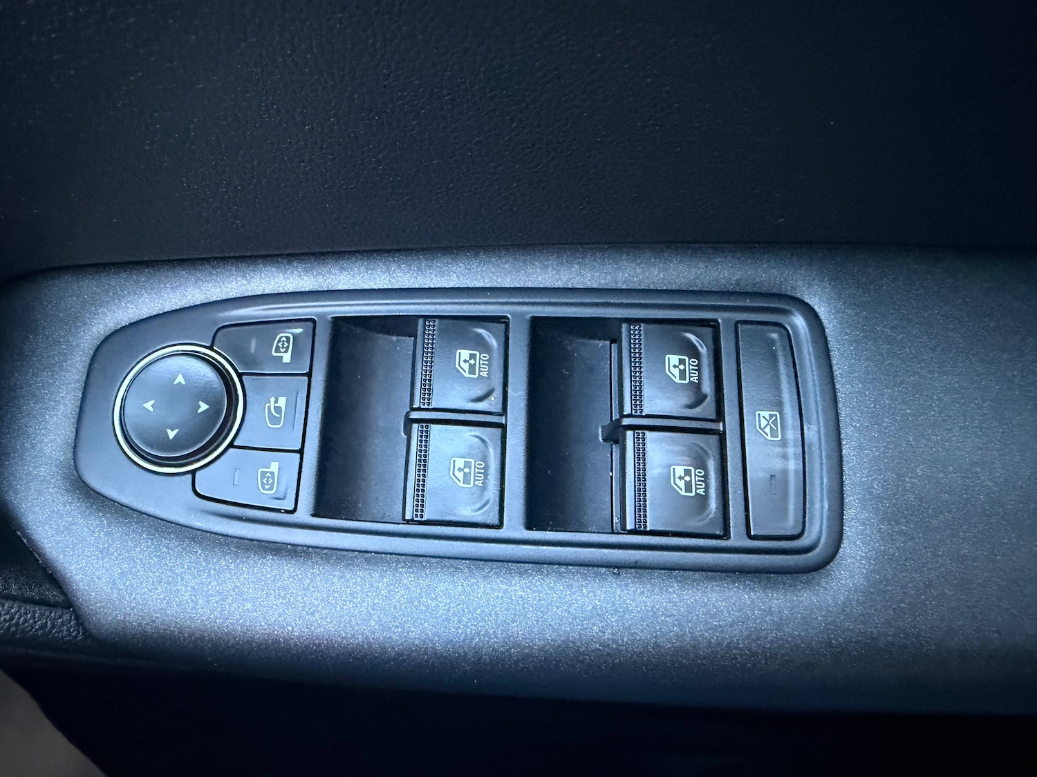 Used Renault Captur 2022 for sale - 76374972: Photo 15