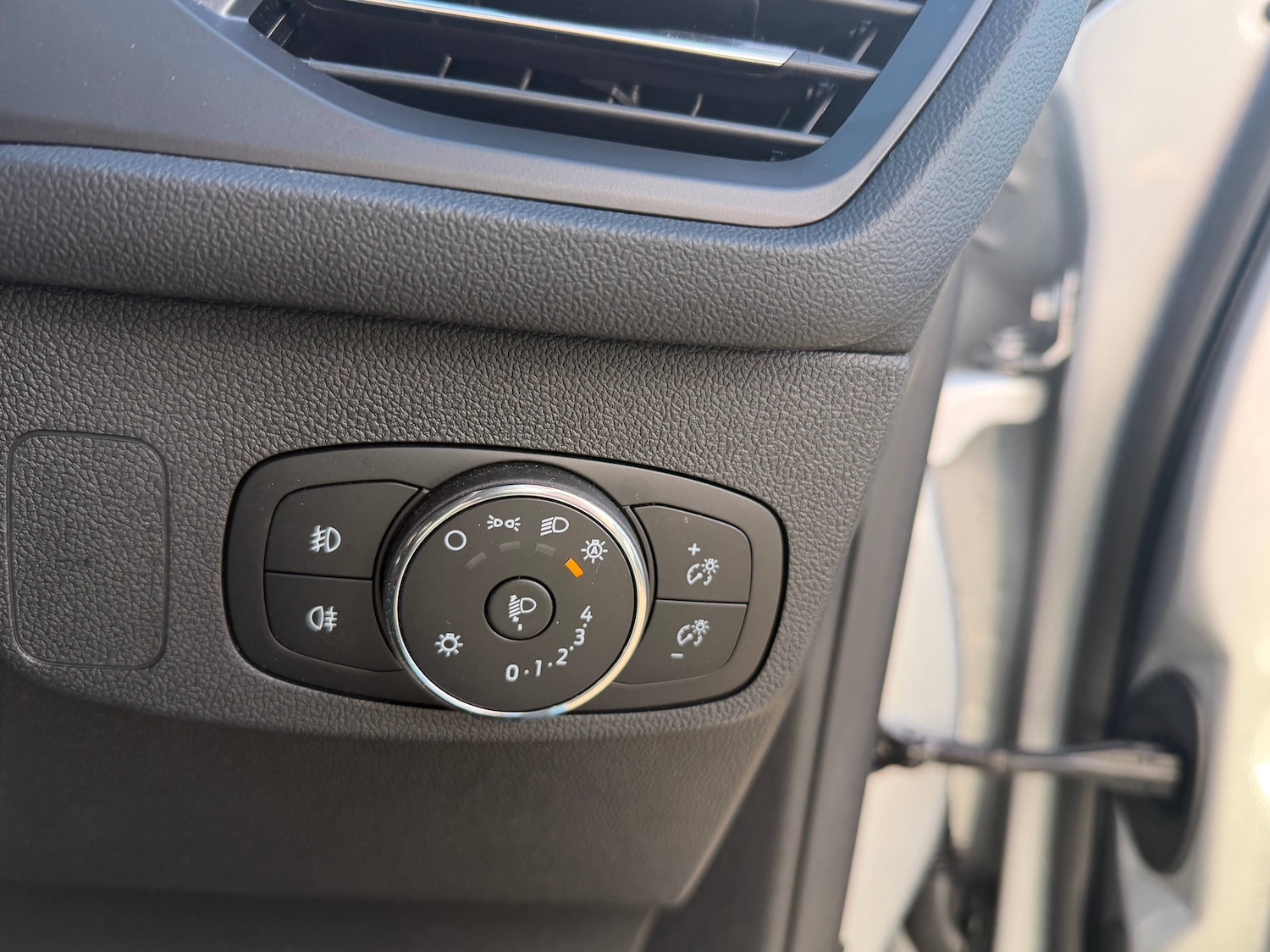 Used Ford Focus 2023 for sale - 77985070: Photo 13