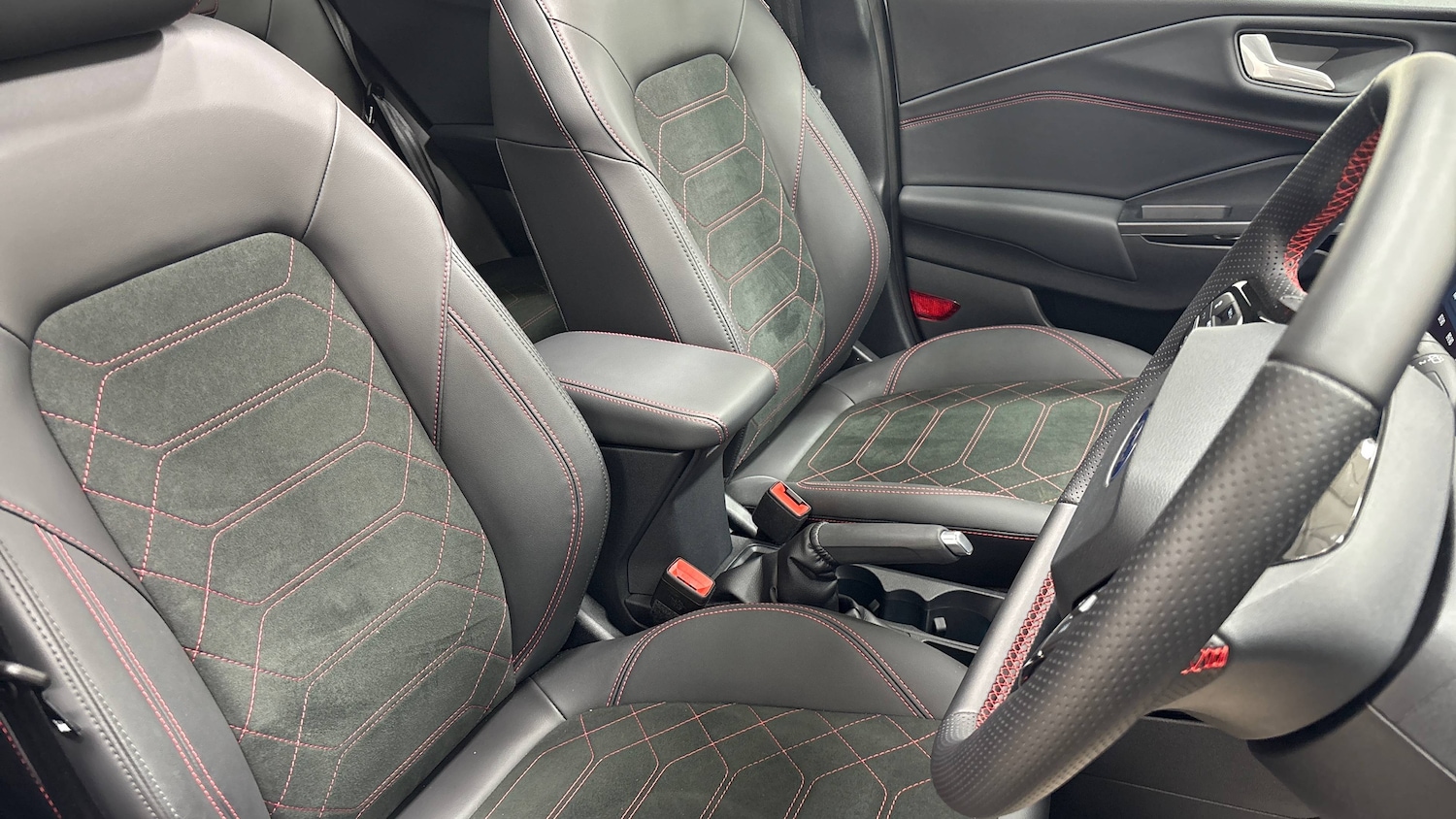 Used Ford Puma 2025 for sale - 76794848: Photo 6