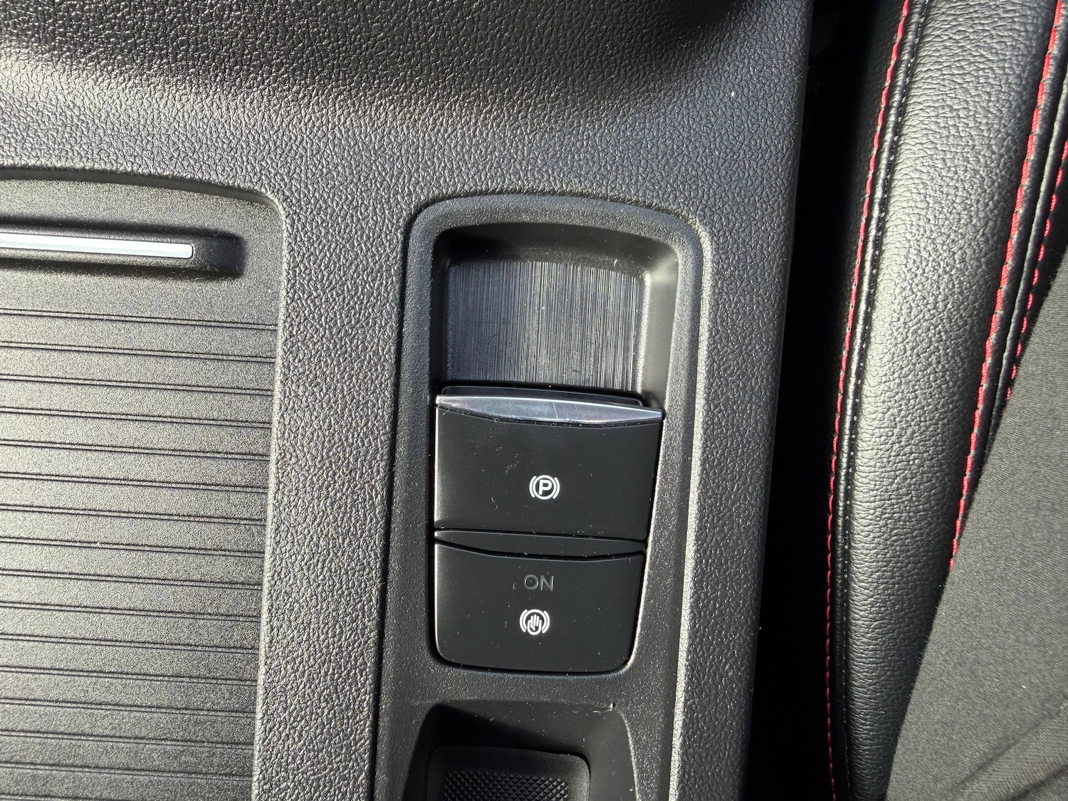 Used Ford Kuga 2023 for sale - 78094751: Photo 28